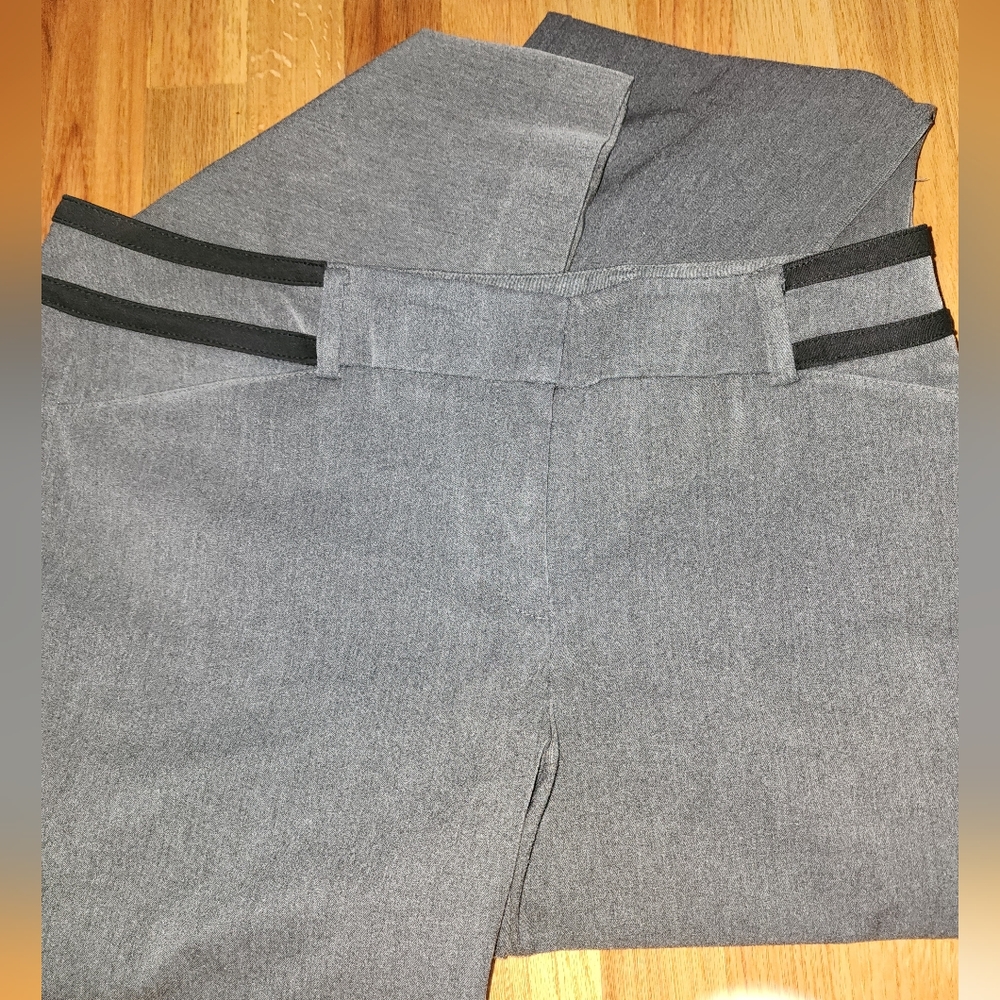 NY and Co 7th Avenue Design Studio grey dress pants